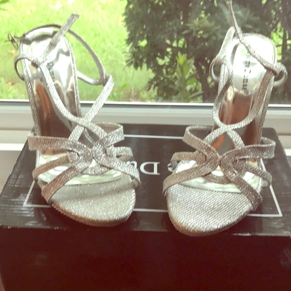 Pierre Dumas Sliver Glitter Heels